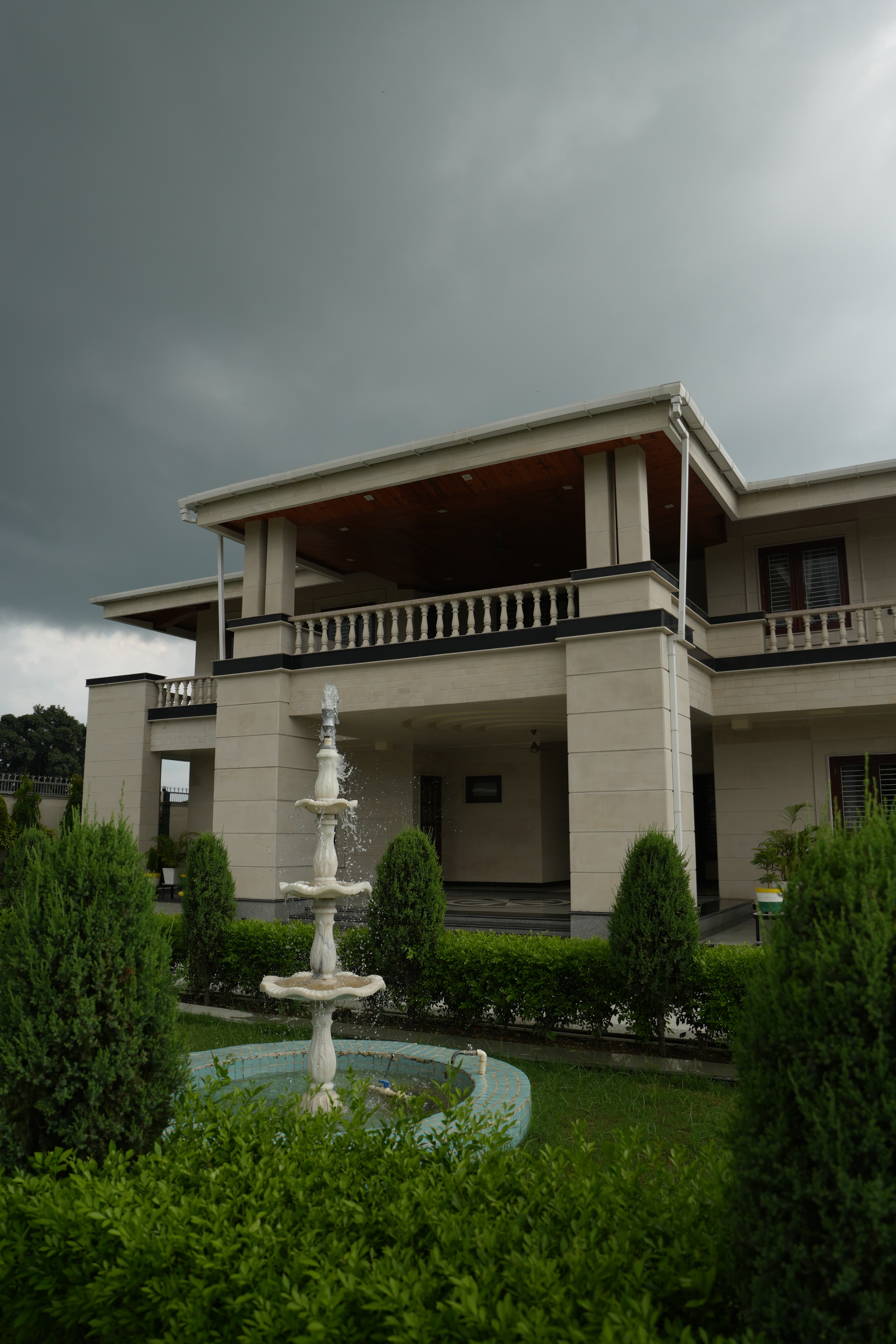 Modern villa exterior with greenery